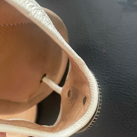 Frye Womens Tan Leather Thong Sandals Flat Flip Flops 9M - Picture 4 of 11